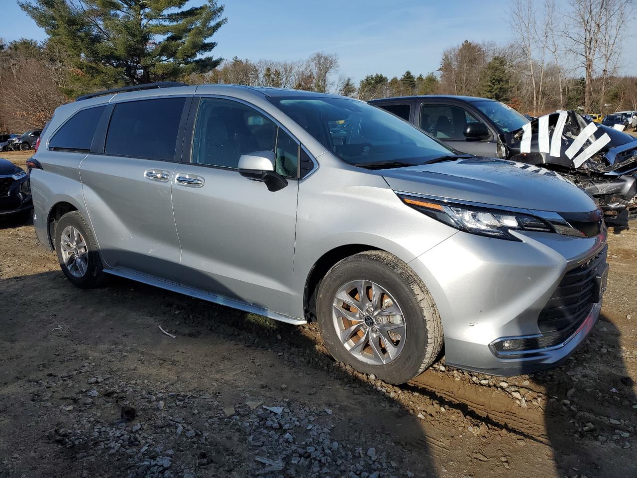 2023 TOYOTA SIENNA XLE VIN:5TDYRKEC1PS156966