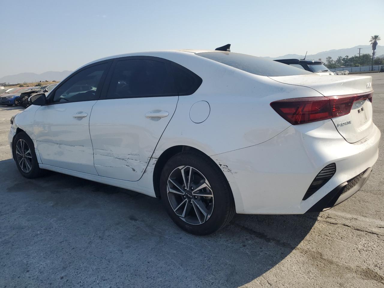 2023 KIA FORTE LX VIN:3KPF24AD7PE675729