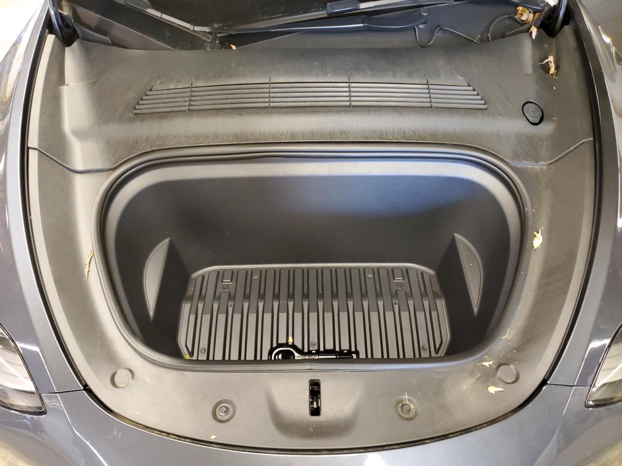 2022 TESLA MODEL Y  VIN:7SAYGDEF2NF398942