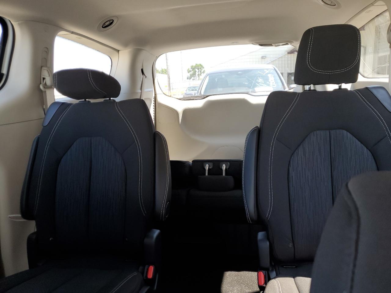 2024 CHRYSLER VOYAGER LX VIN:2C4RC1CG7RR126324