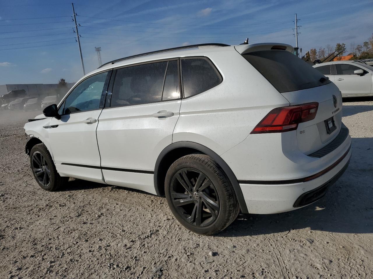 2024 VOLKSWAGEN TIGUAN SE R-LINE BLACK VIN:3VV8B7AX9RM060792