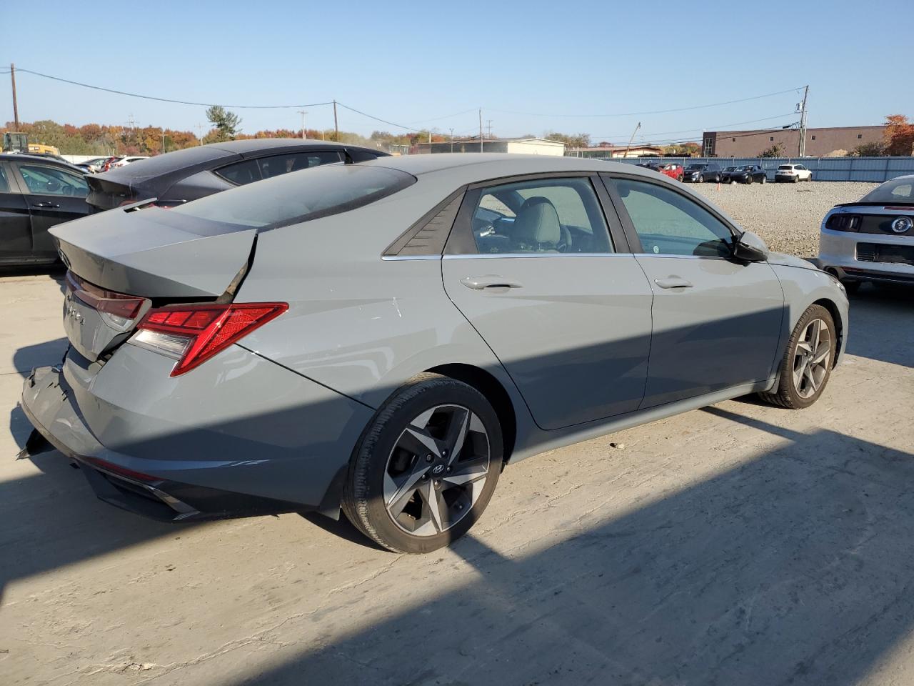 2022 HYUNDAI ELANTRA SEL VIN:KMHLN4AG1NU265409
