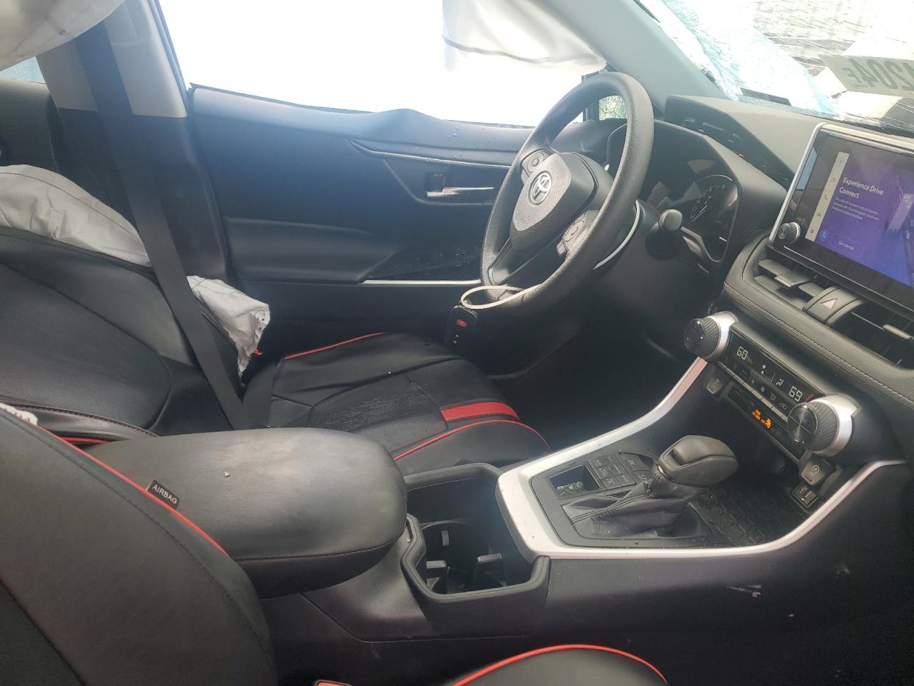 2023 TOYOTA RAV4 XLE VIN:2T3P1RFV6PC327853