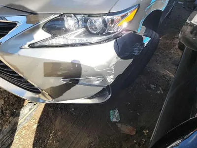 2018 Lexus ES 300 VIN: