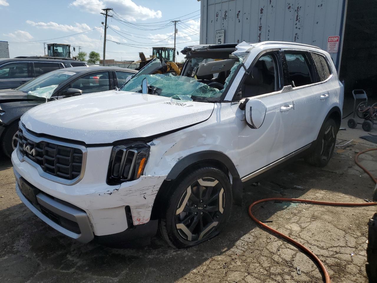 2023 KIA TELLURIDE S VIN:5XYP6DGC4PG365371