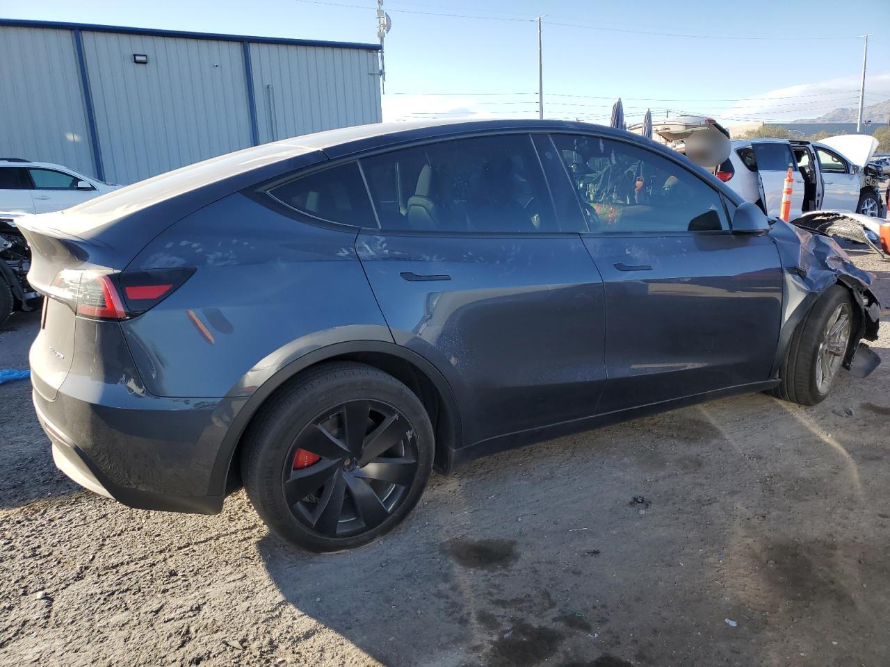 2023 TESLA MODEL Y  VIN:7SAYGDEEXPA089615