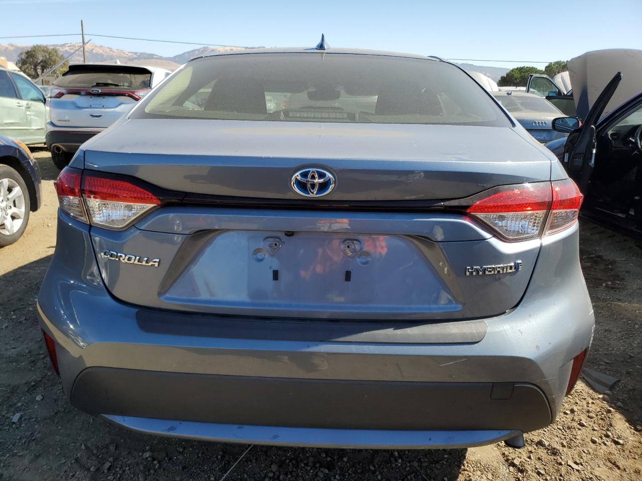 2022 TOYOTA COROLLA LE VIN:JTDEAMDE6NJ056493