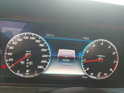 2017 Mercedes-Benz E 300 VIN: