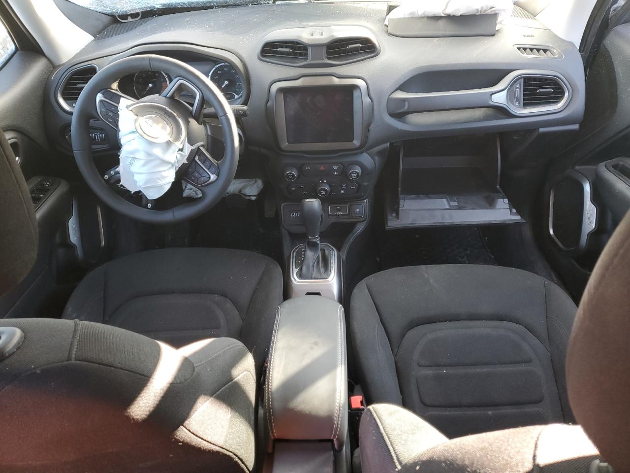 2022 JEEP RENEGADE LATITUDE VIN:ZACNJDB16NPN62662