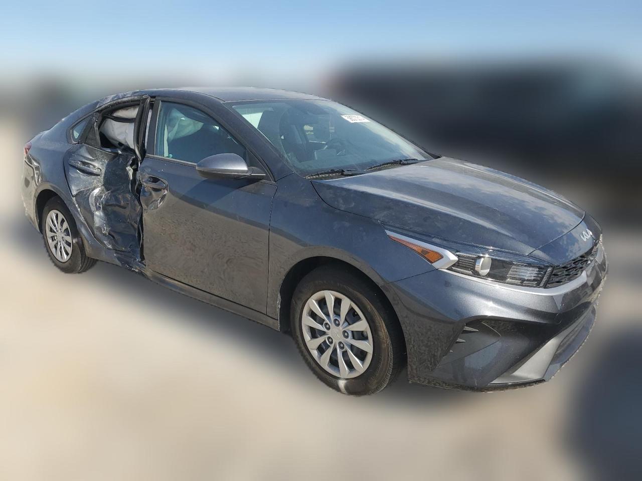 2024 KIA FORTE LX VIN:3KPF24AD8RE697547