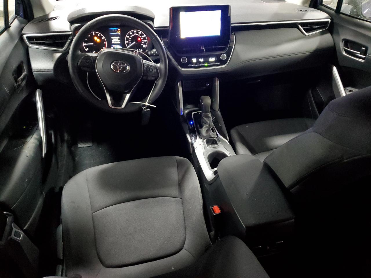 2024 TOYOTA COROLLA CROSS LE VIN:7MUBAABG5RV081020