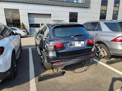 2021 Mercedes-Benz GLC 300 VIN: