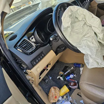 2017 Kia Carnival KNAME81ABJS383837 VIN:KNAME81ABJS383837