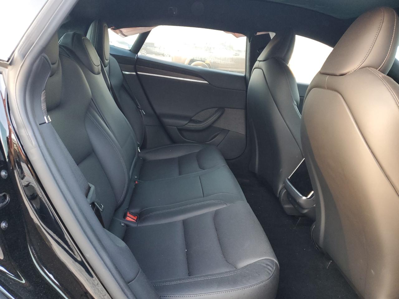 2022 TESLA MODEL S  VIN:5YJSA1E58NF477123