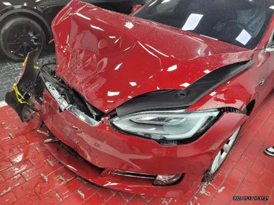 2018 Tesla Model S 5YJSA1E26JF257785 VIN:5YJSA1E26JF257785