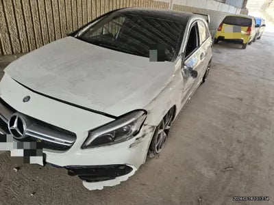 2016 Mercedes-Benz A 45 AMG VIN: