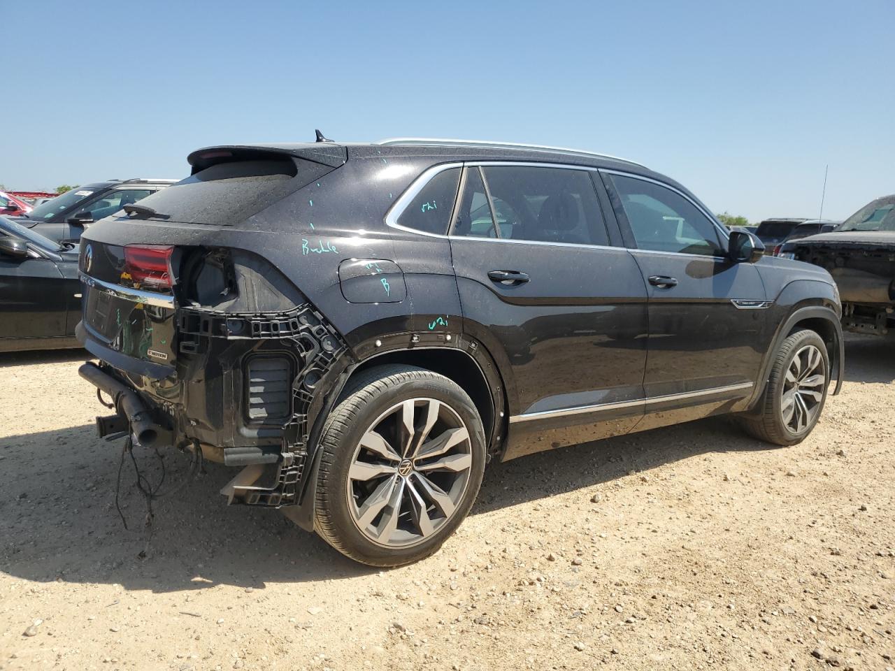 2022 VOLKSWAGEN ATLAS CROSS SPORT SEL PREMIUM R-LINE VIN:1V2FE2CA1NC213412