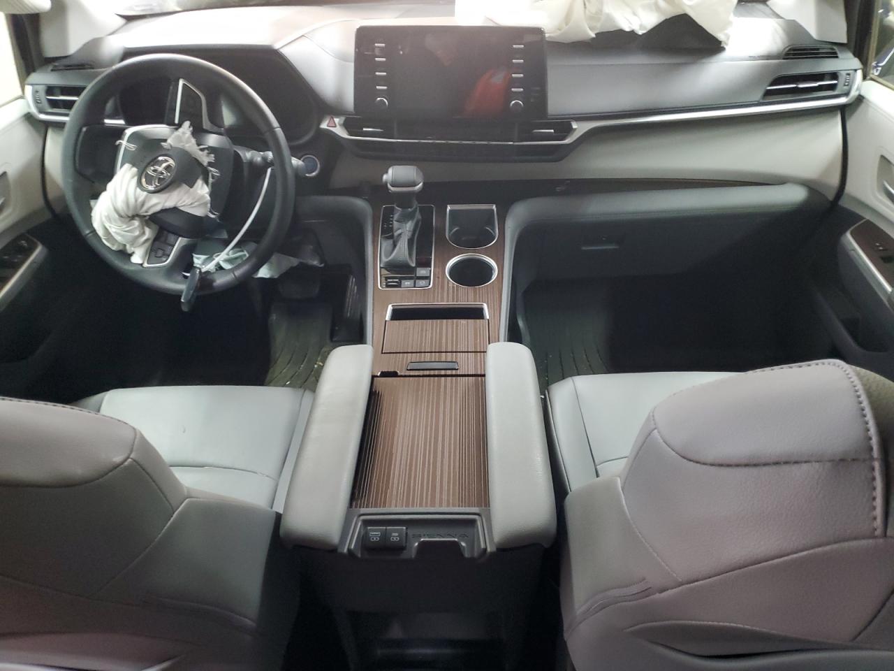 2022 TOYOTA SIENNA XLE VIN:5TDYRKEC3NS079224