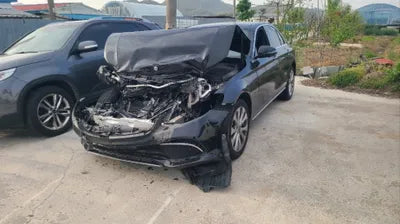 2019 Mercedes-Benz E 300 VIN: