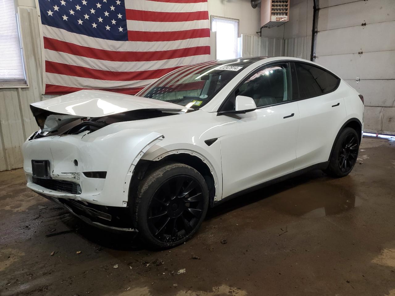 2023 TESLA MODEL Y  VIN:7SAYGDEE4PF676539