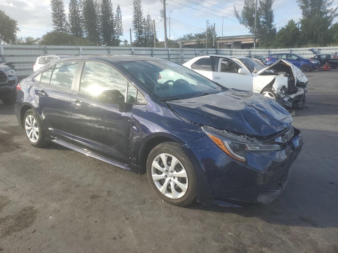 2022 TOYOTA COROLLA LE VIN:5YFEPMAE7NP381247
