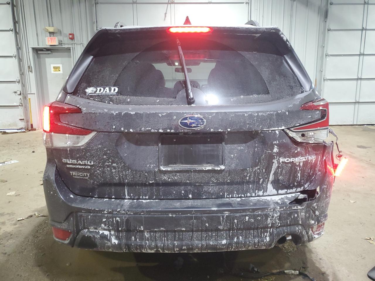 2024 SUBARU FORESTER PREMIUM VIN:JF2SKADC7RH489025