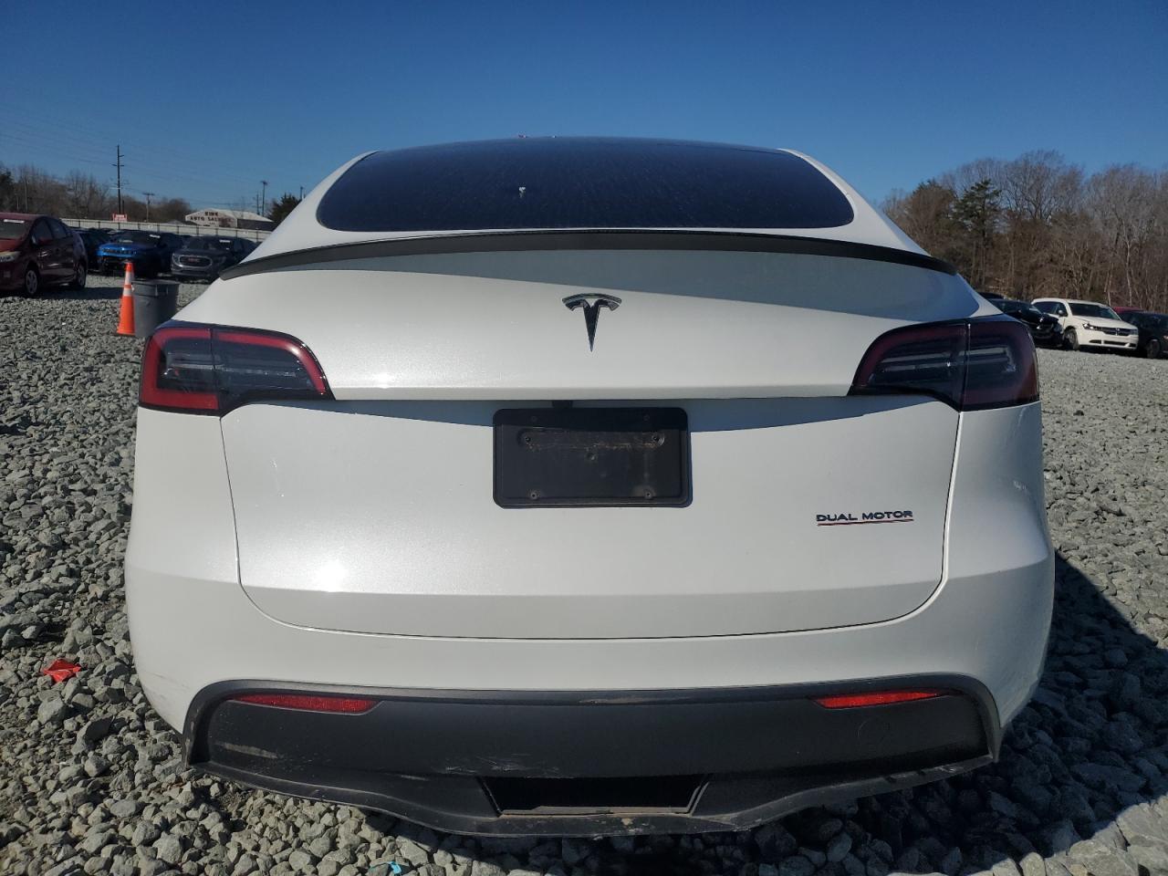 2023 TESLA MODEL Y  VIN:7SAYGDEF2PF911013