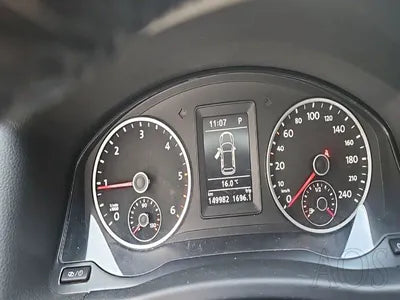 2016 Volkswagen Tiguan WVGZZZ5NZGW565360 VIN:WVGZZZ5NZGW565360
