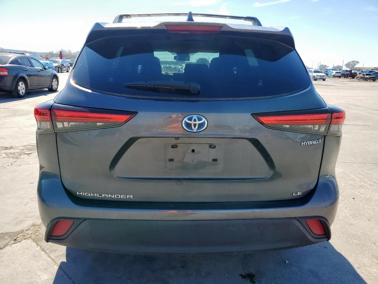 2022 TOYOTA HIGHLANDER HYBRID LE VIN:5TDZARAH7NS510413