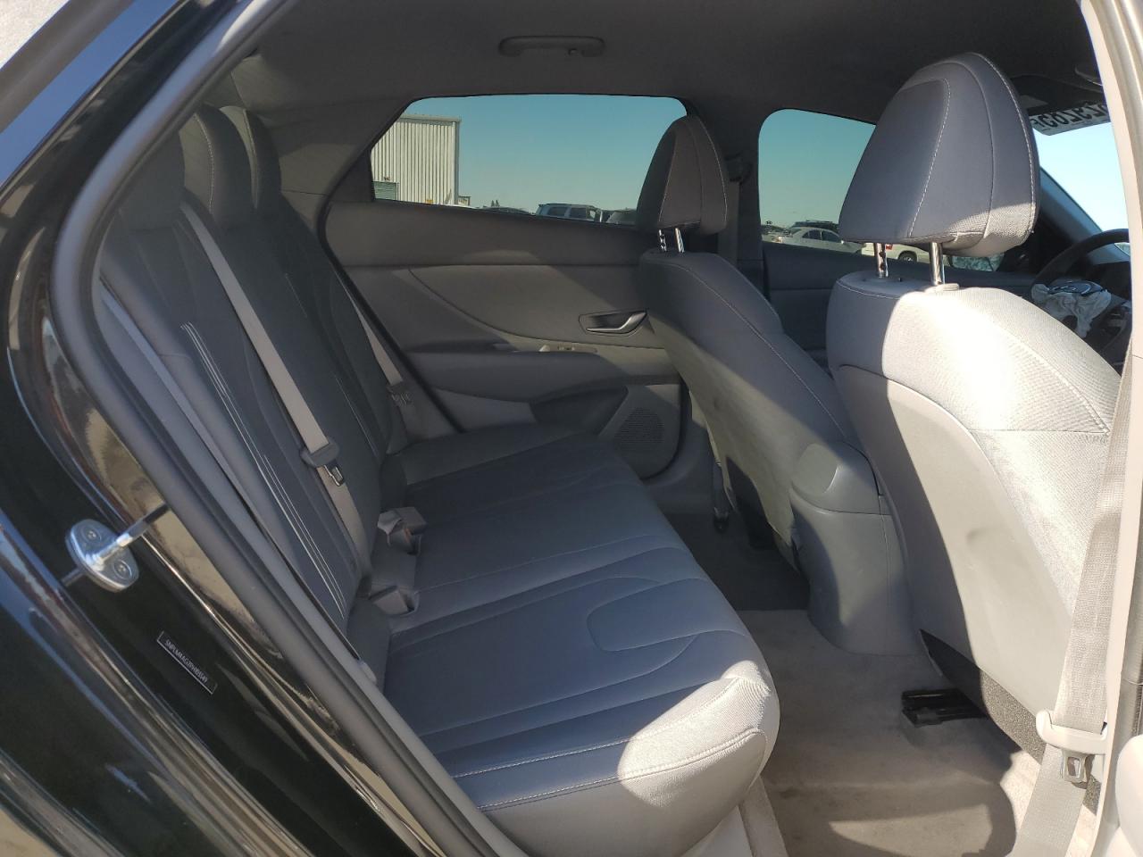 2023 HYUNDAI ELANTRA SEL VIN:5NPLM4AG2PH103549