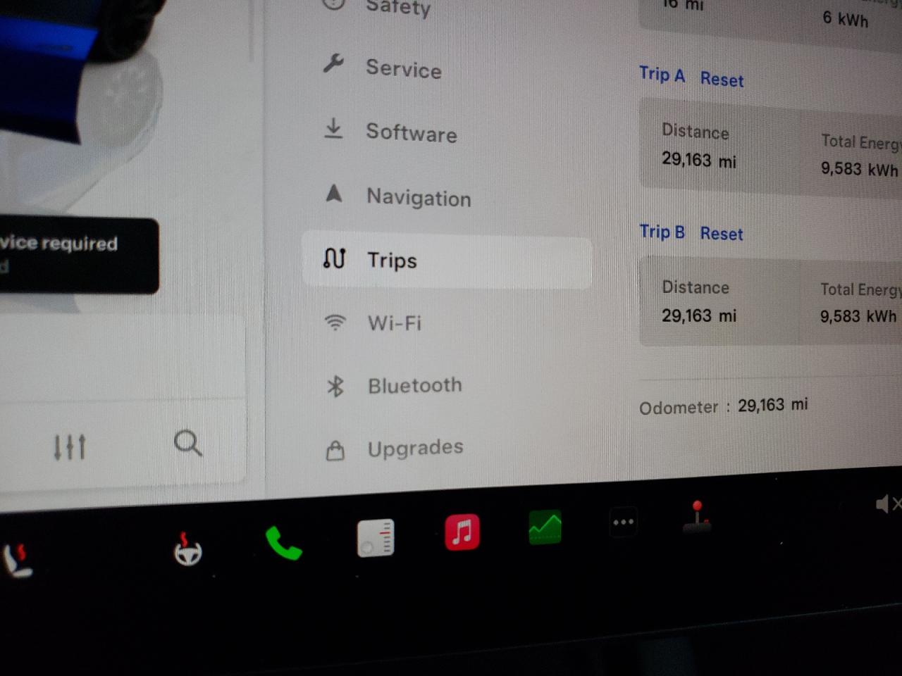 2023 TESLA MODEL Y  VIN:7SAYGDEE2PA172908