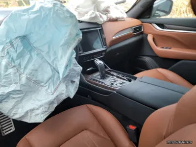 2022 Maserati Levante VIN:
