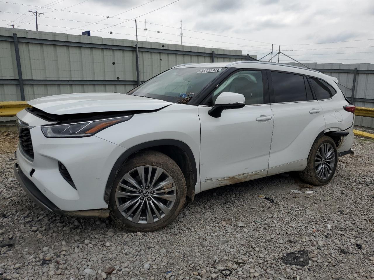 2022 TOYOTA HIGHLANDER HYBRID PLATINUM VIN:5TDEBRCH2NS072781