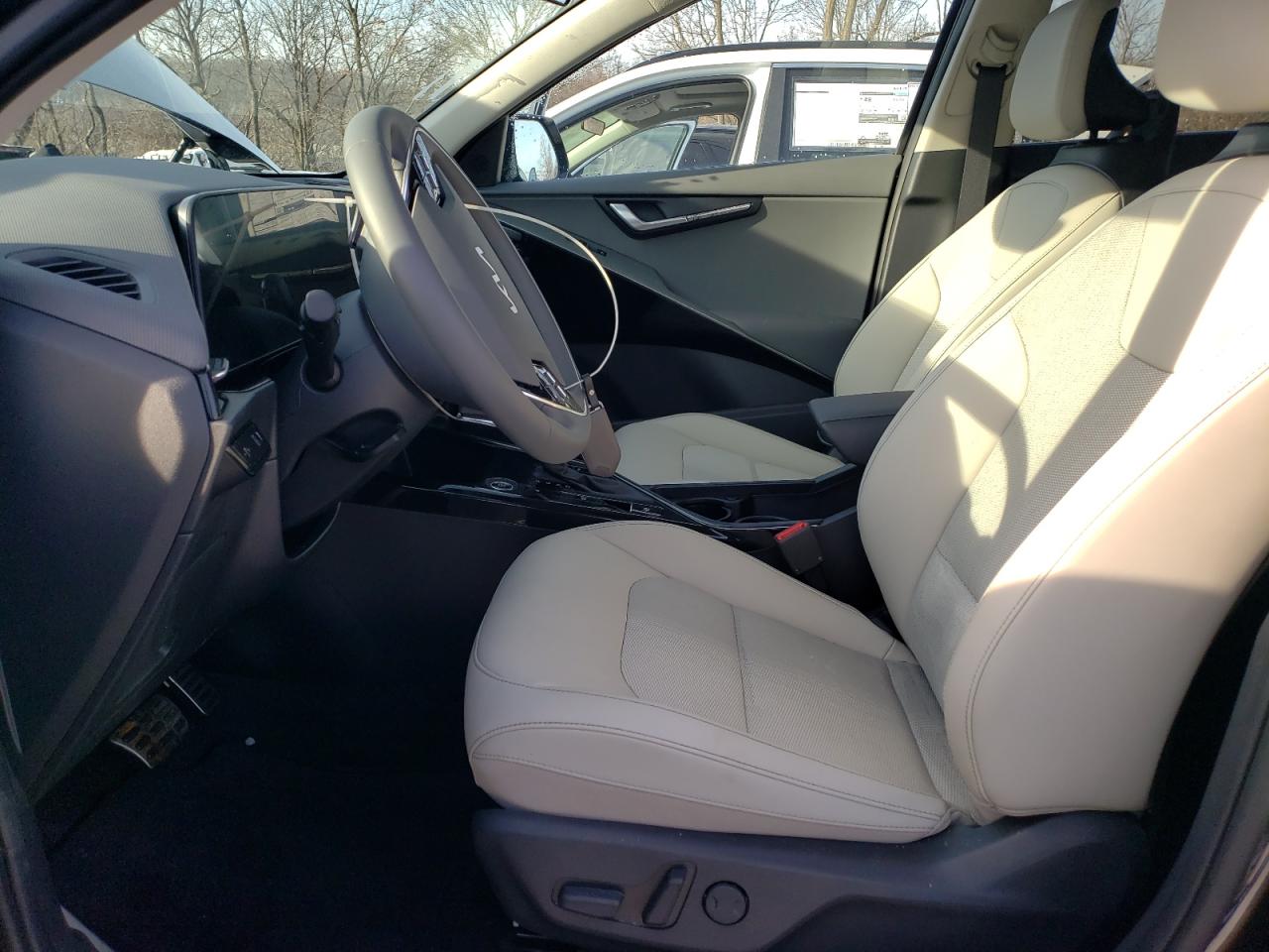 2024 KIA NIRO EX VIN:KNDCR3LE8R5152863