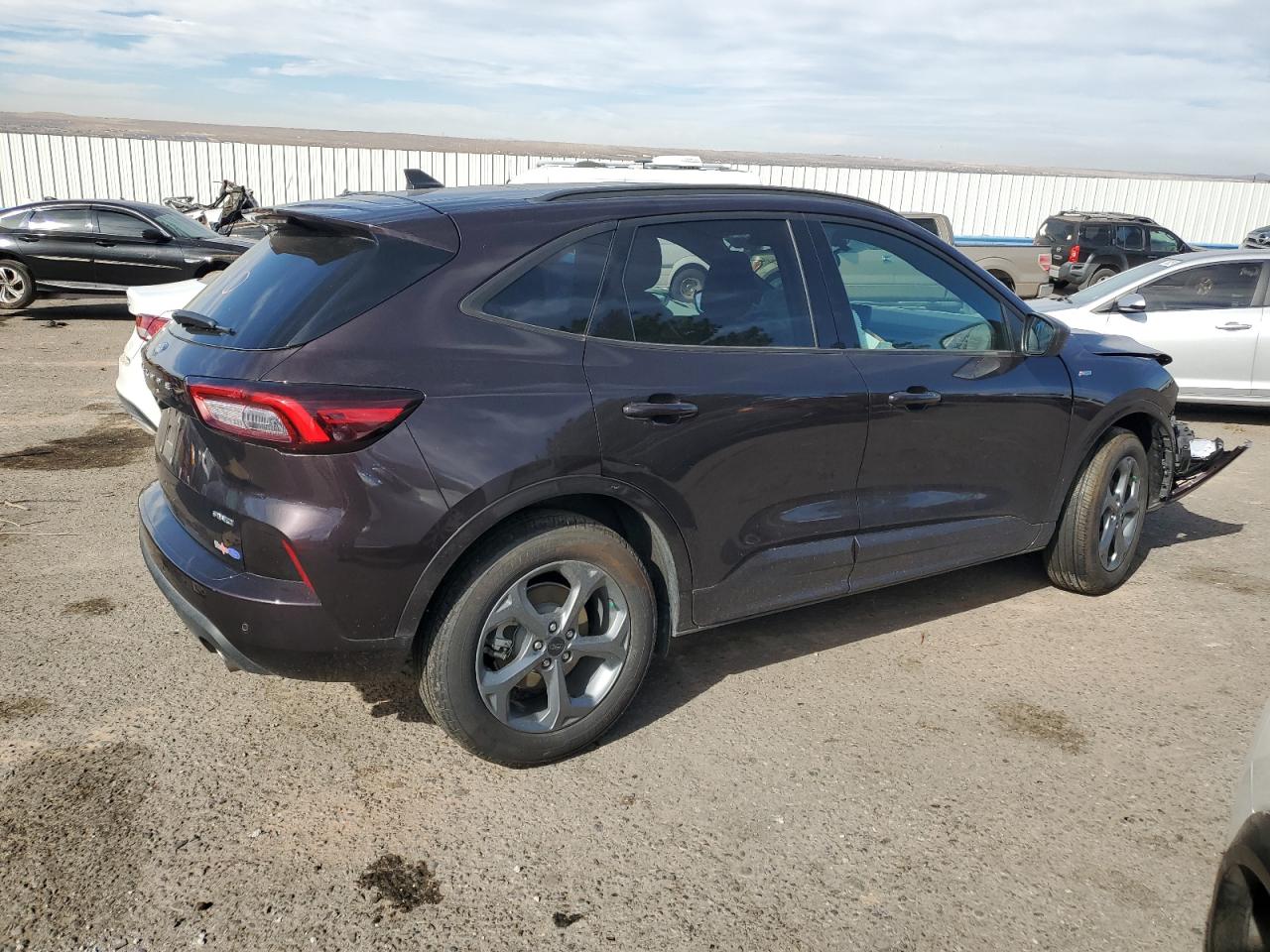 2023 FORD ESCAPE ST LINE VIN:1FMCU9MN8PUB45670