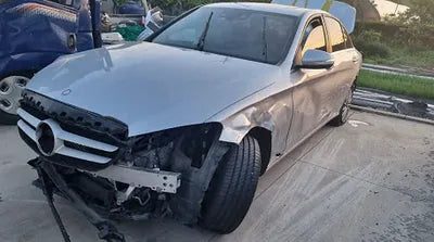 2015 Mercedes-Benz C 200 WDDWF4CB3FF197304 VIN:WDDWF4CB3FF197304