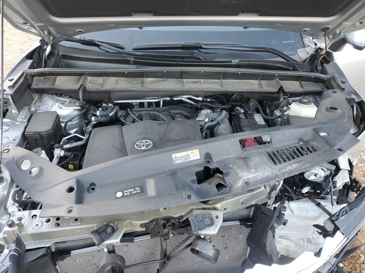 2022 TOYOTA HIGHLANDER XLE VIN:5TDGZRAH5NS140157