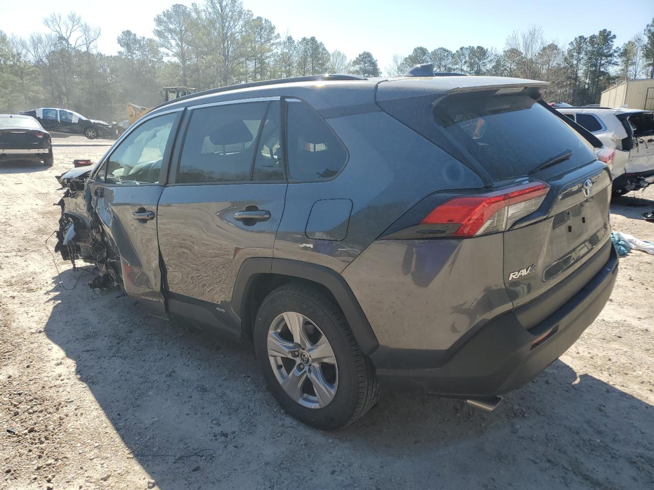 2022 TOYOTA RAV4 XLE VIN:4T3RWRFV1NU053743
