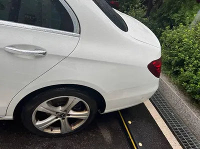 2018 Mercedes-Benz E 220 VIN: