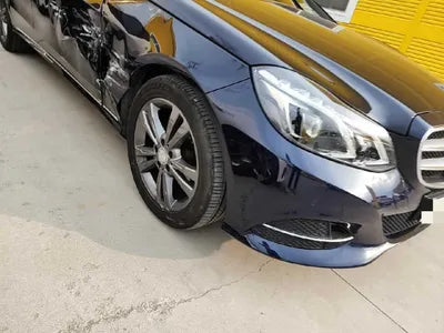 2014 Mercedes-Benz E 220 VIN: