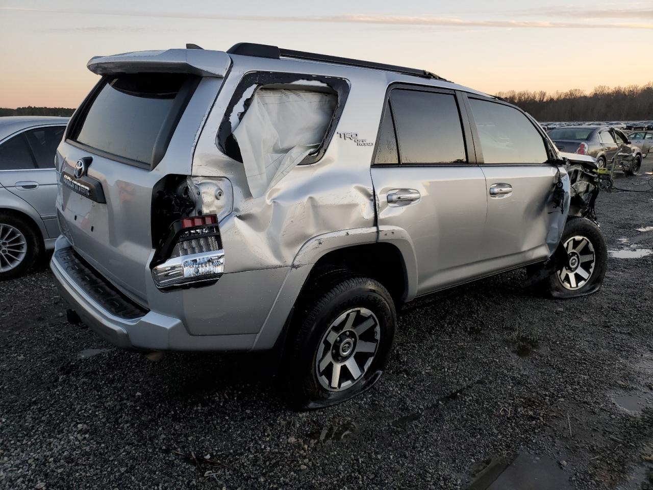 2023 TOYOTA 4RUNNER SE VIN:JTEPU5JR8P6124744