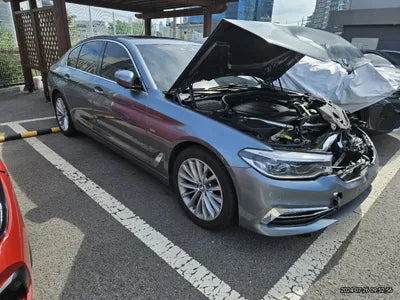 2018 BMW 520 VIN: