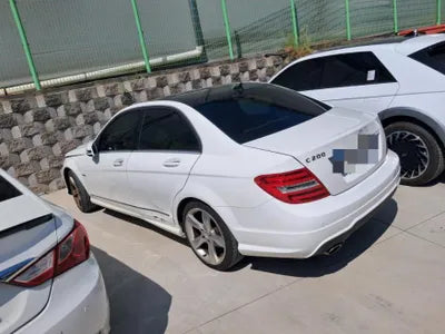 2014 Mercedes-Benz C 200 VIN: