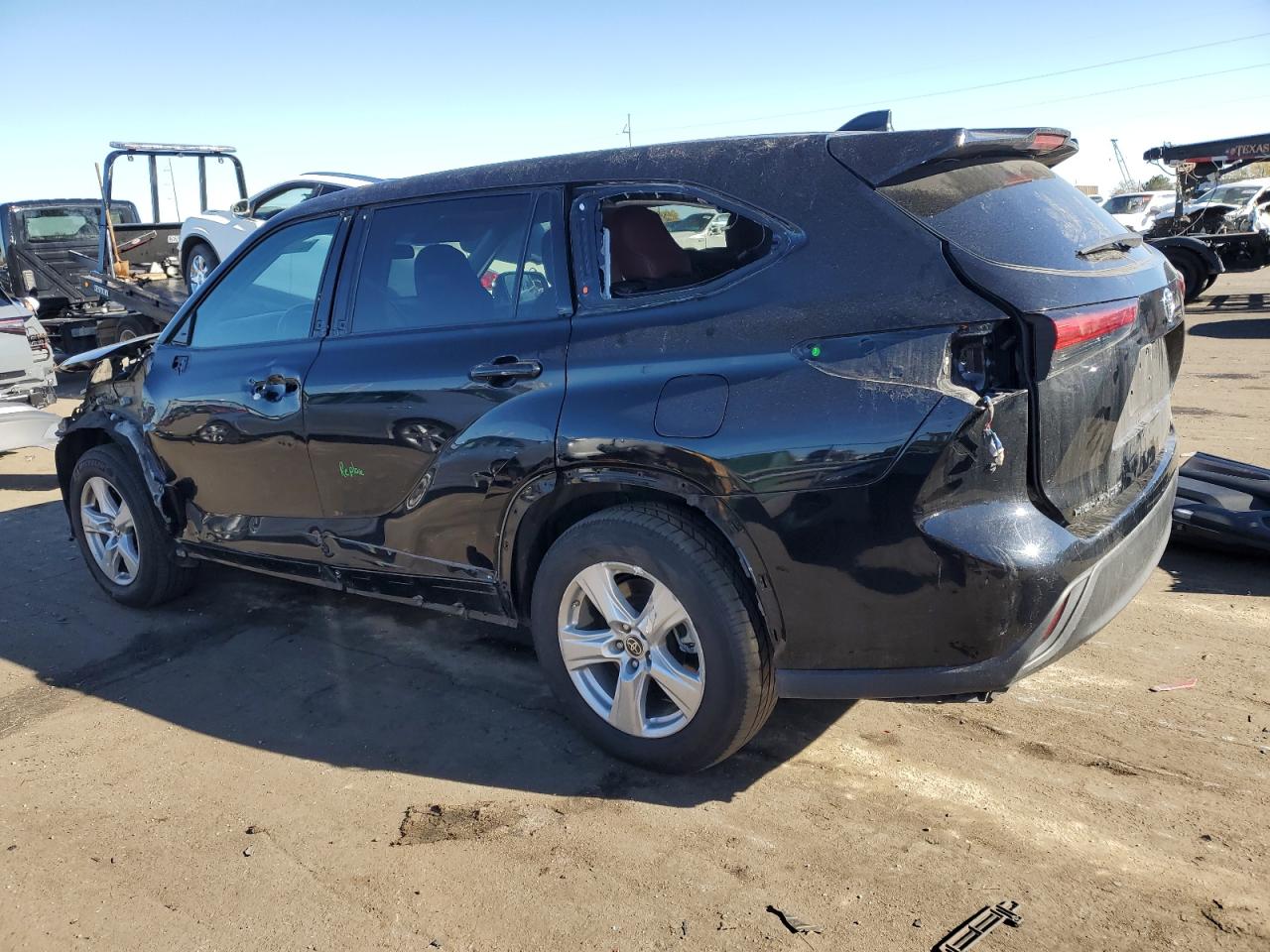 2022 TOYOTA HIGHLANDER L VIN:5TDBZRBH4NS562221