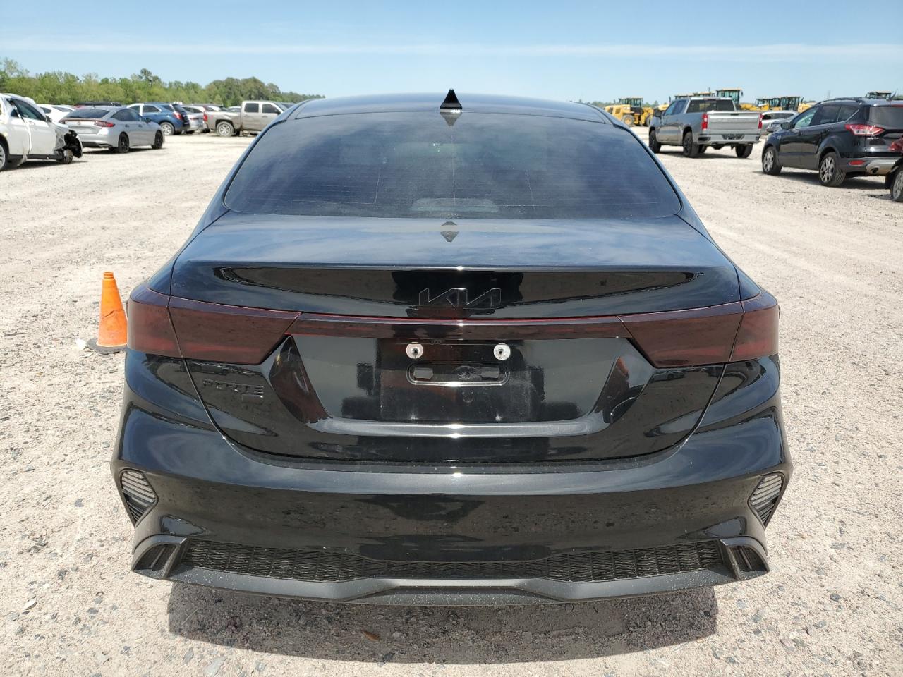 2022 KIA FORTE FE VIN:3KPF24AD0NE476289