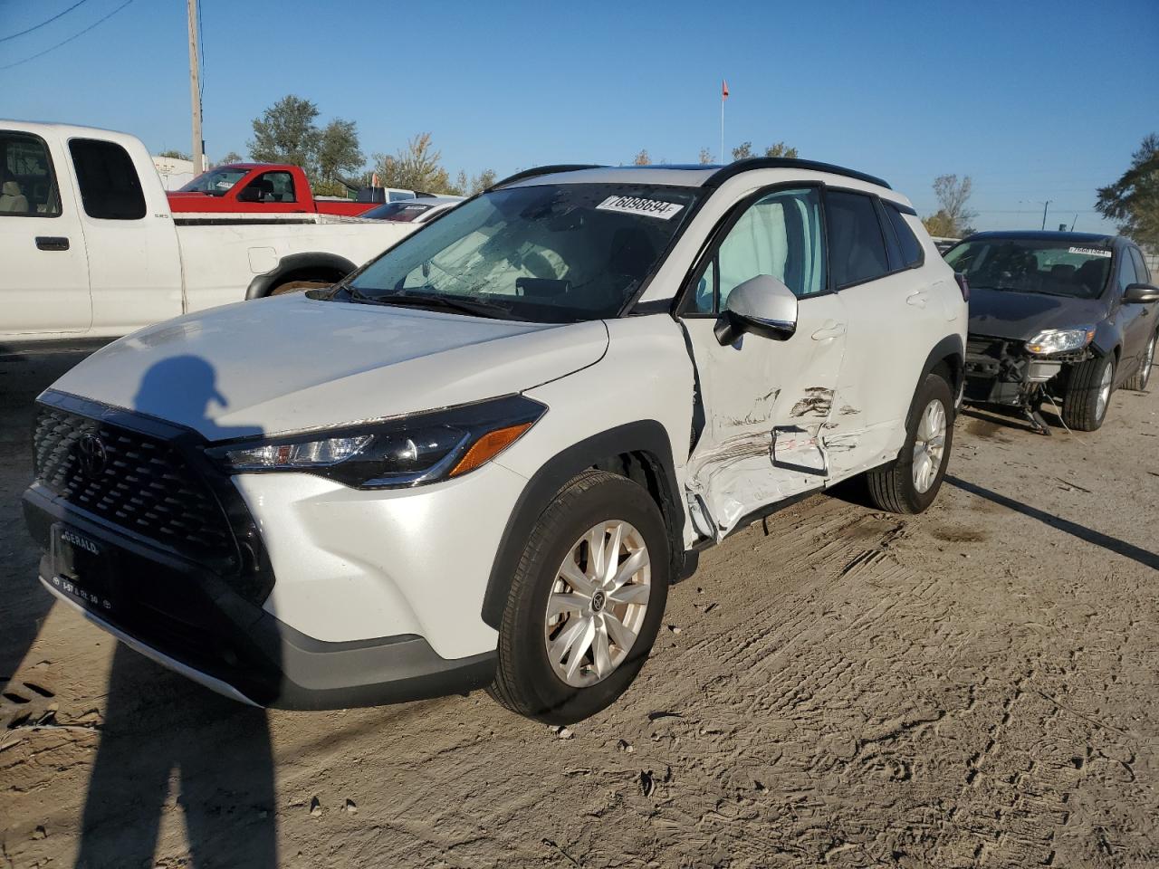 2022 TOYOTA COROLLA CROSS LE VIN:7MUBAABG1NV029183
