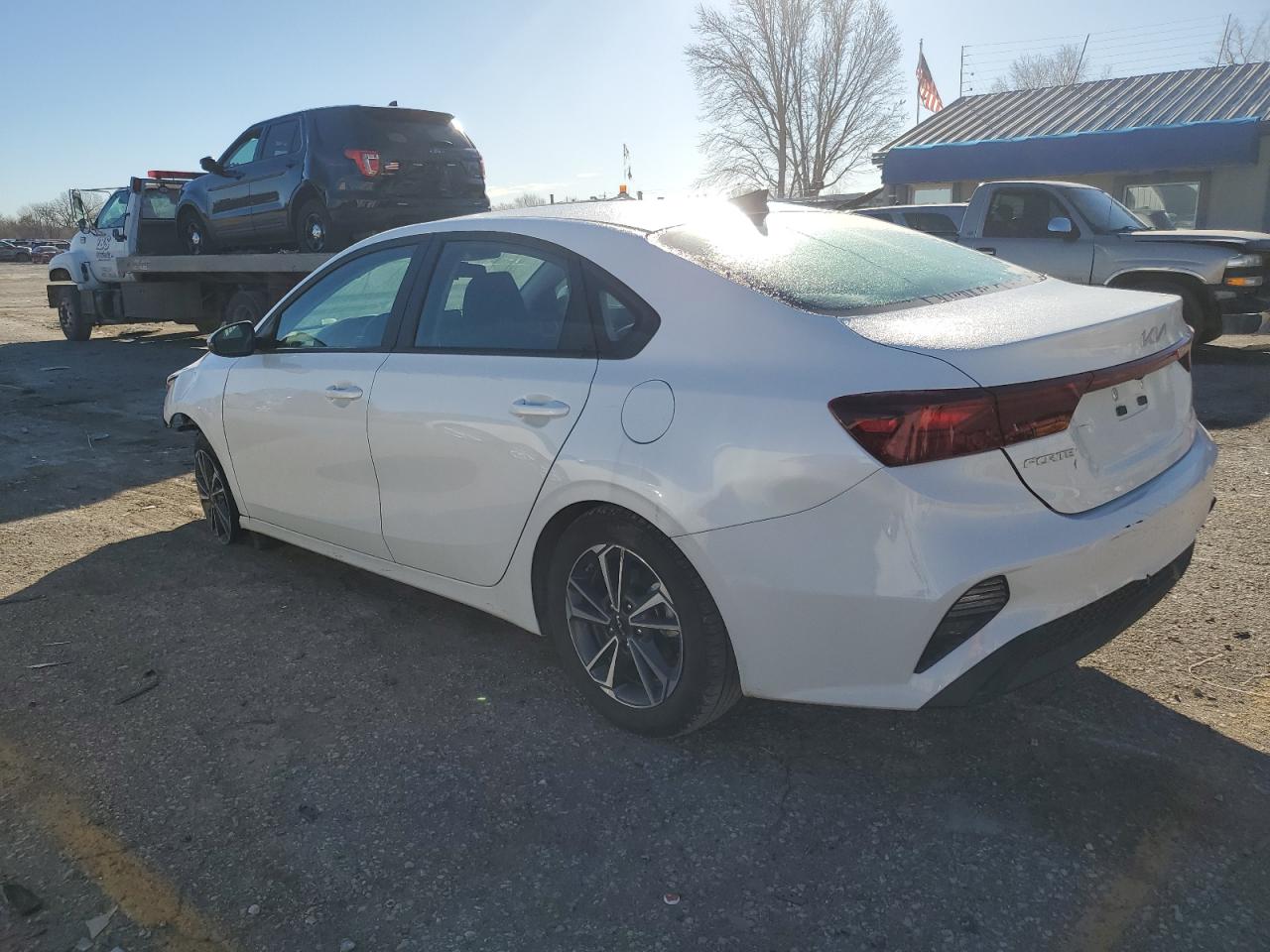 2023 KIA FORTE LX VIN:3KPF24AD2PE669515