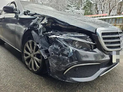 2016 Mercedes-Benz E 220 VIN: