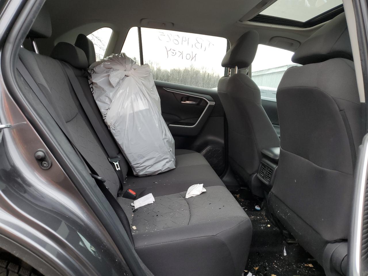 2022 TOYOTA RAV4 XLE VIN:2T3R1RFV7NC297008