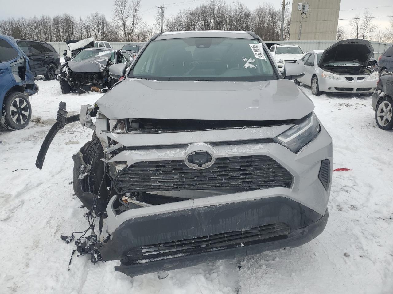2022 TOYOTA RAV4 XLE VIN:4T3RWRFV8NU052704